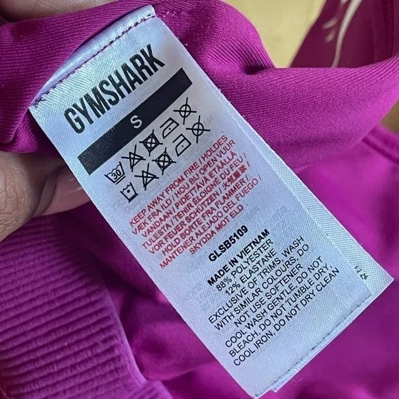 Gymshark Sports Bra Womens Size Medium Magenta Support Racerback Scoop Neck - Picture 4 of 6